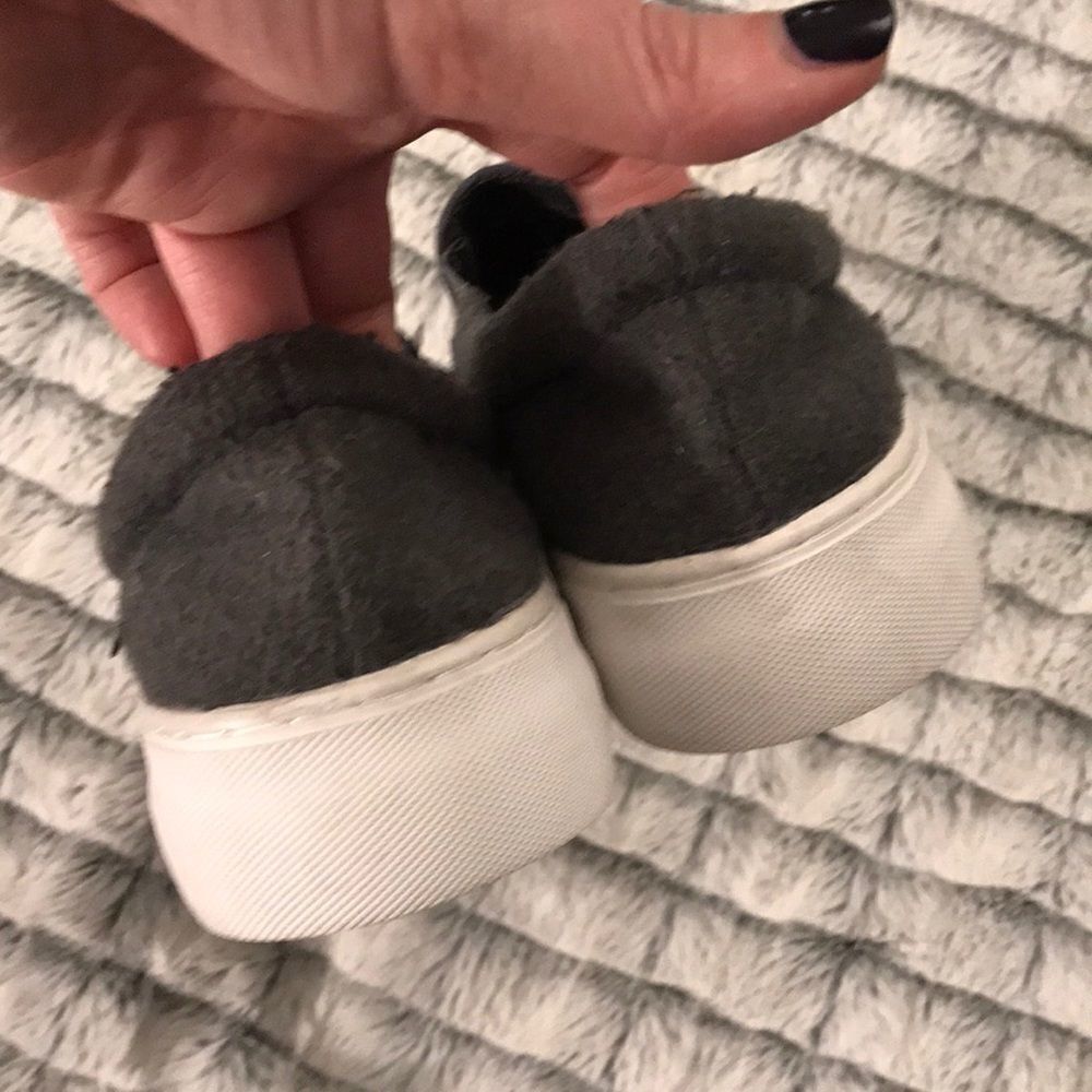 Indigord Gray Slides Size 8.5! Almost Brand New!! - Picture 6 of 6